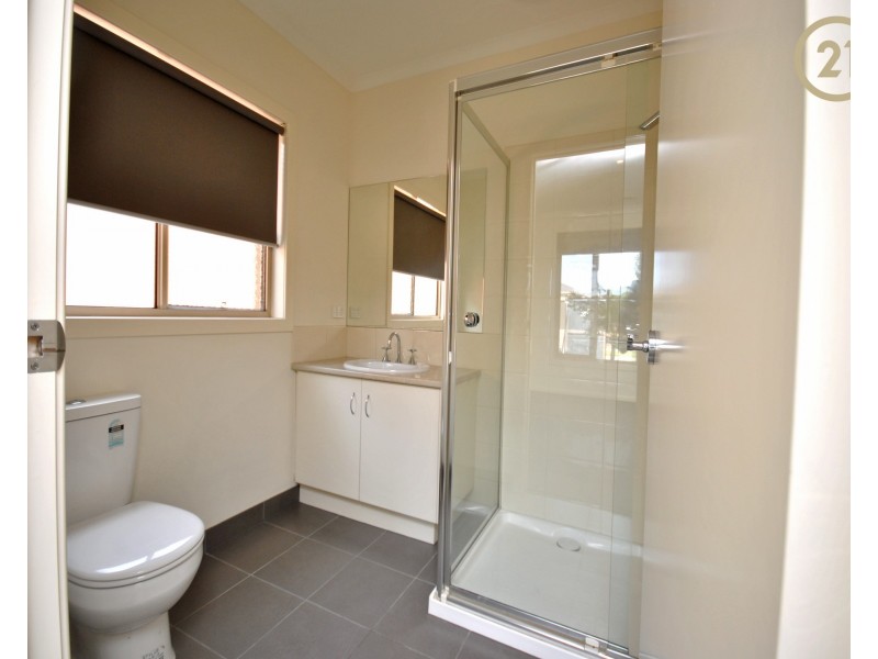 13 Appaloosa Drive, Clyde North VIC 3978