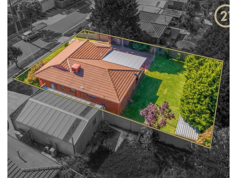 6  Kerrison Drive, Hampton Park VIC 3976