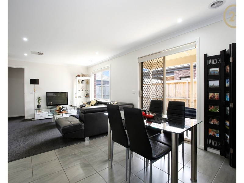 13  Arubi Avenue, Clyde North VIC 3978