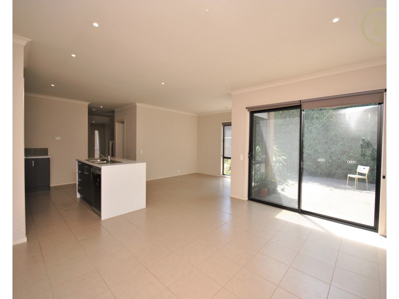 23 Premier Drive, Berwick VIC 3806