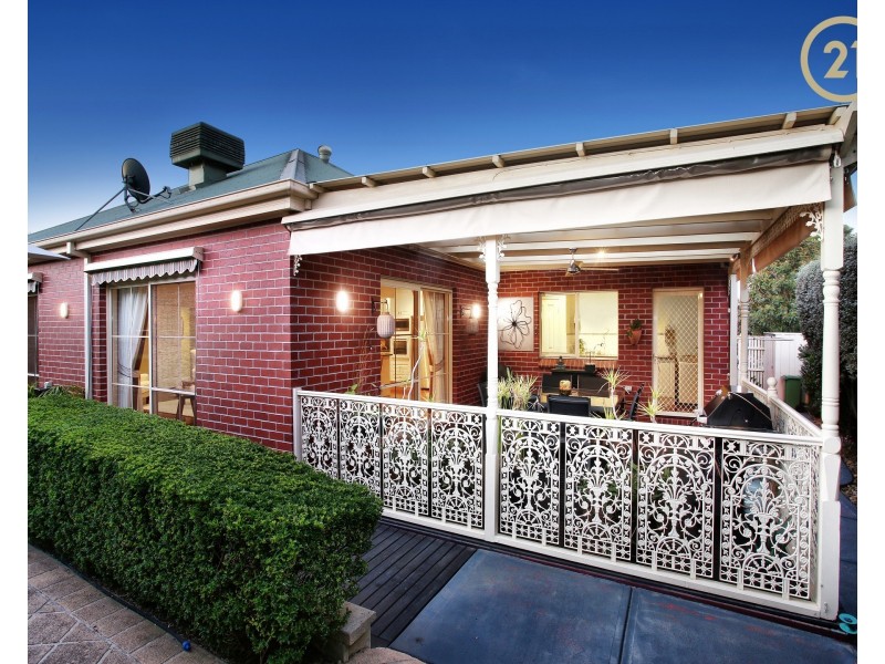 4 Flowerdale Court, Narre Warren South VIC 3805