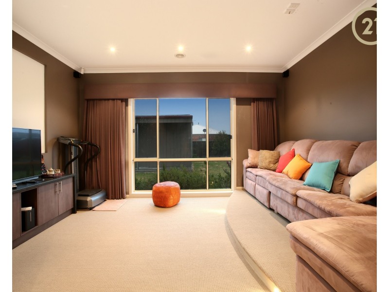 137  Webster Way, Pakenham VIC 3810