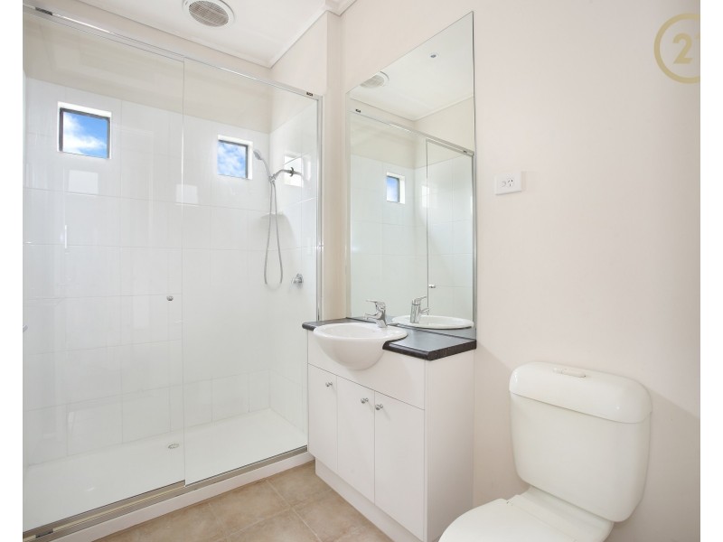 11 Greenhaven Terrace, Berwick VIC 3806