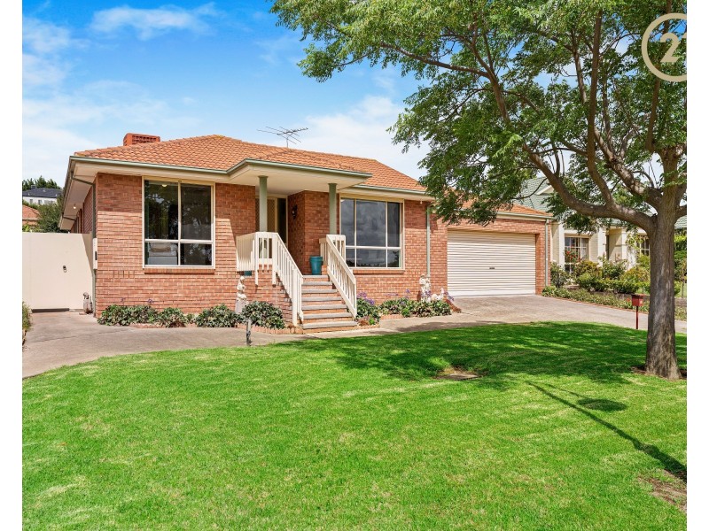 14 Lochard Terrace, Narre Warren VIC 3805