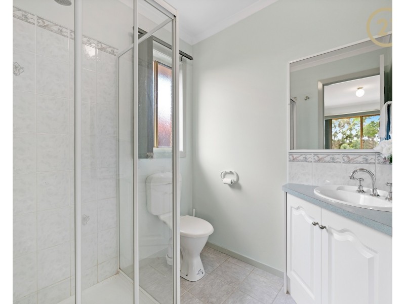 14 Lochard Terrace, Narre Warren VIC 3805