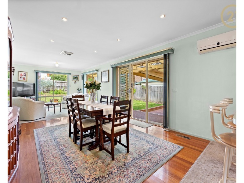 14 Lochard Terrace, Narre Warren VIC 3805