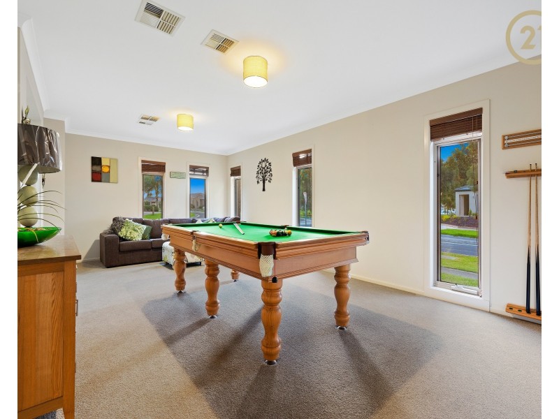 122 Alisma Boulevard, Cranbourne North VIC 3977