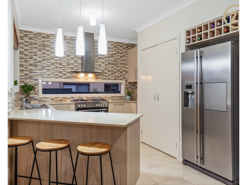 122 Alisma Boulevard, Cranbourne North VIC 3977