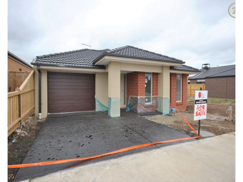 54 Poe Circuit, Officer VIC 3809