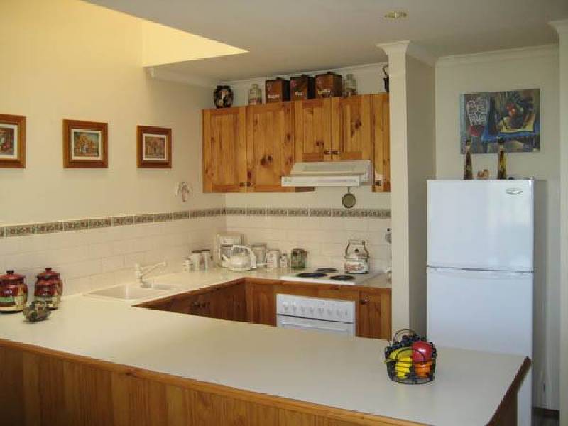 13 Tarrangower Place, Berwick VIC 3806