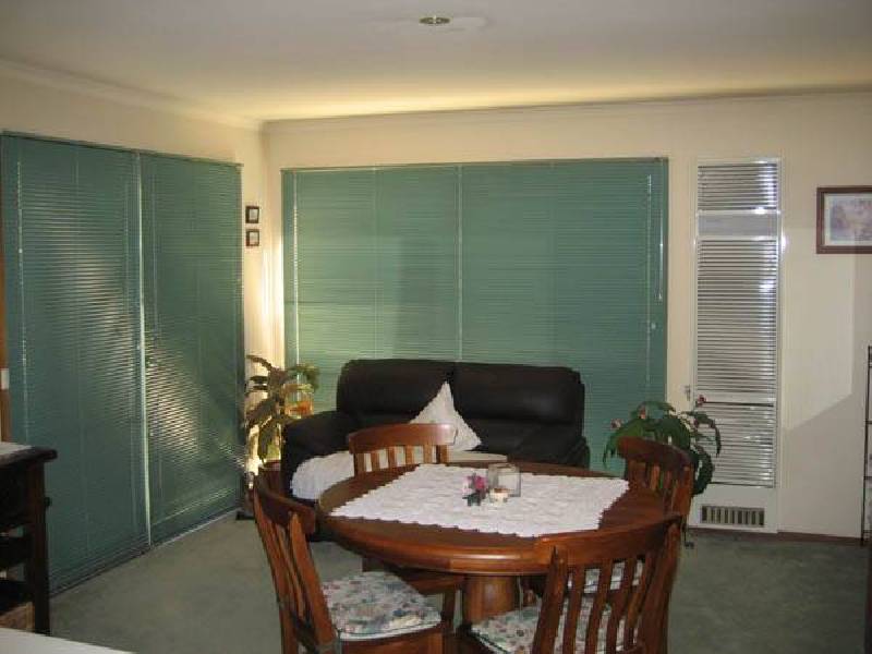 13 Tarrangower Place, Berwick VIC 3806