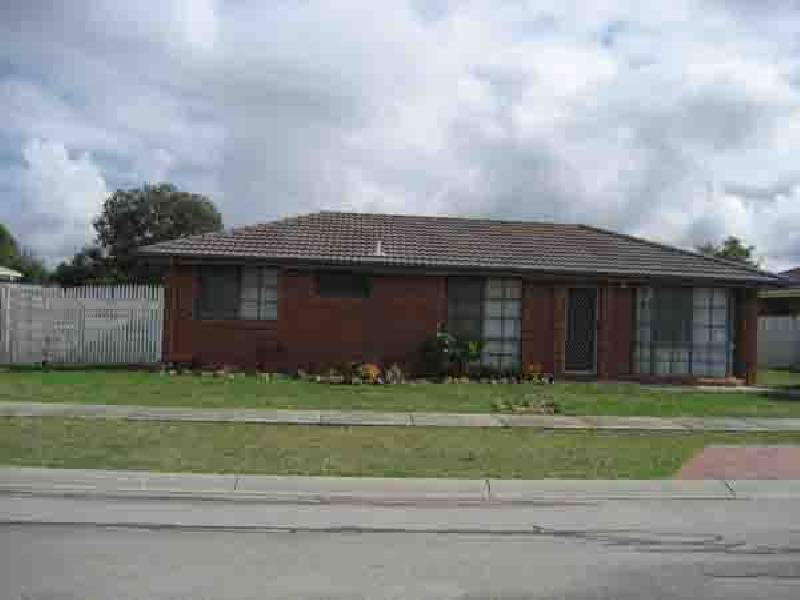 26 Insignia Crescent, Berwick VIC 3806