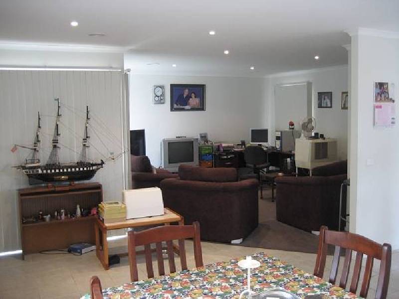 38 Sing Crescent, Berwick VIC 3806