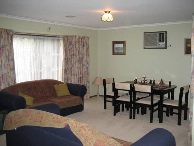 12 Ami Court, Berwick VIC 3806