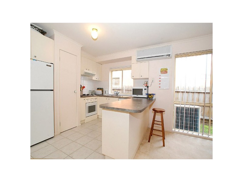 15 Bounty Way, Berwick VIC 3806