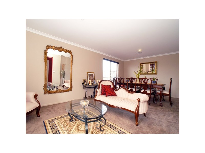 35 Ellen Road, Narre Warren South VIC 3805