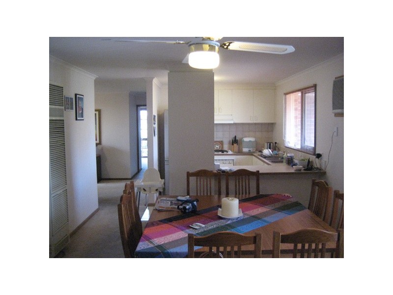 20 Festival Terrace, Berwick VIC 3806