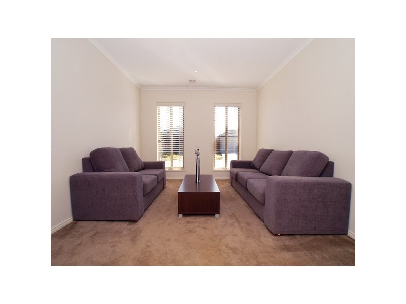 37 Stefan Drive, Berwick VIC 3806