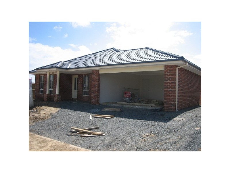 31 Inkerman Street, Berwick VIC 3806