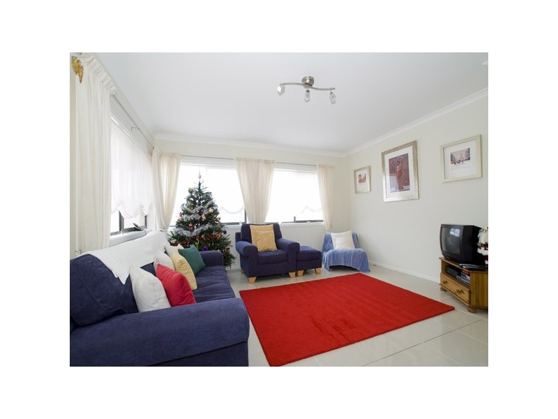 101 Viewgrand Drive, Berwick VIC 3806