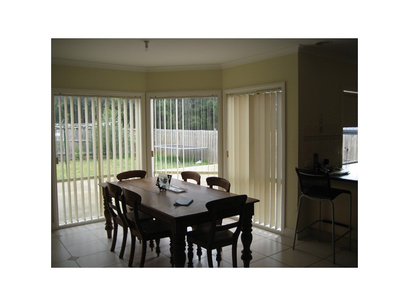 16 Eureka Crescent, Narre Warren VIC 3805