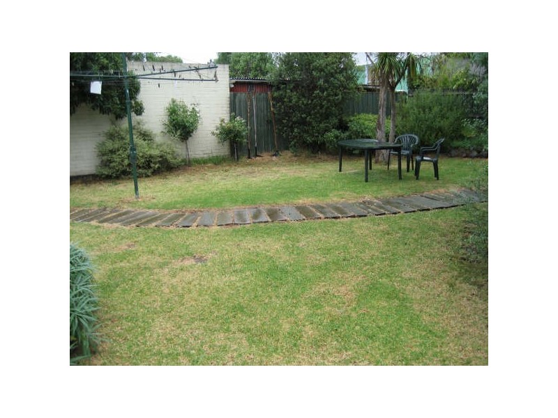 5 The Fairway, Hampton Park VIC 3976