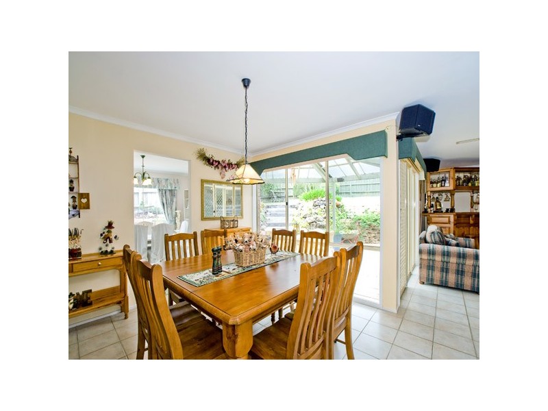 20 Nestle Retreat, Berwick VIC 3806