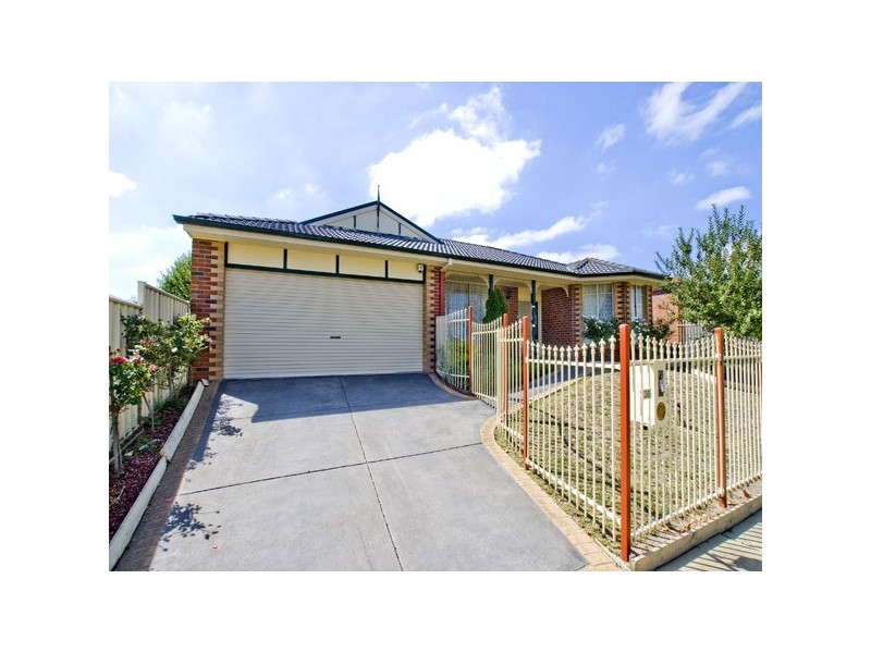 38 Cromford Crescent, Narre Warren South VIC 3805