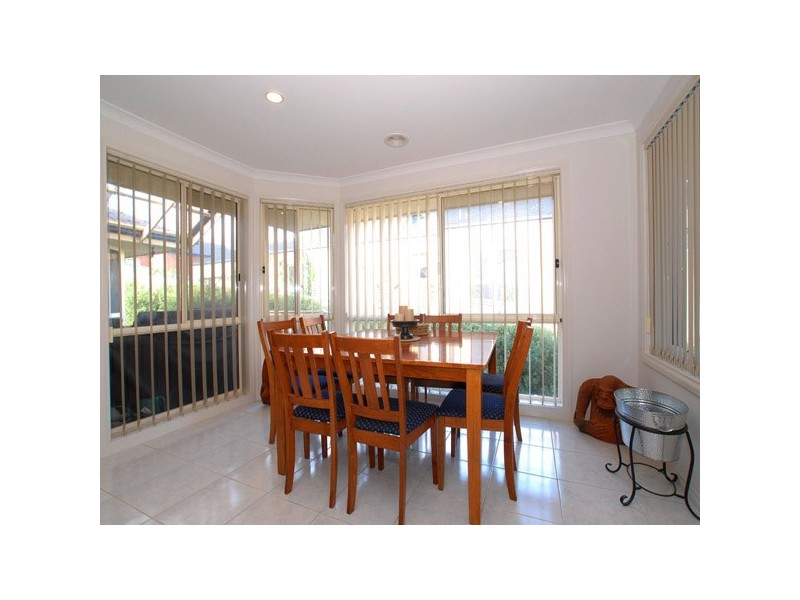 70 Bridgewater Boulevard, Berwick VIC 3806
