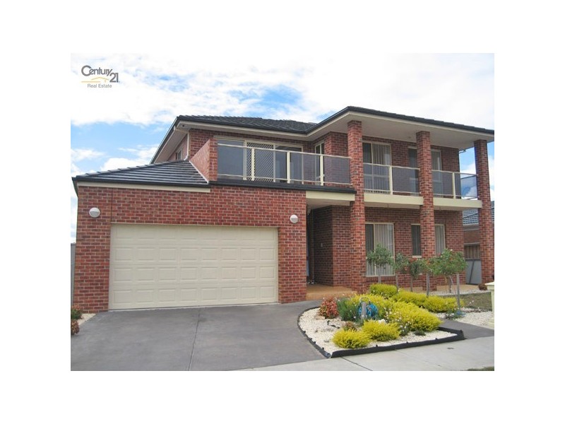 8 Wearingford Avenue, Narre Warren South VIC 3805