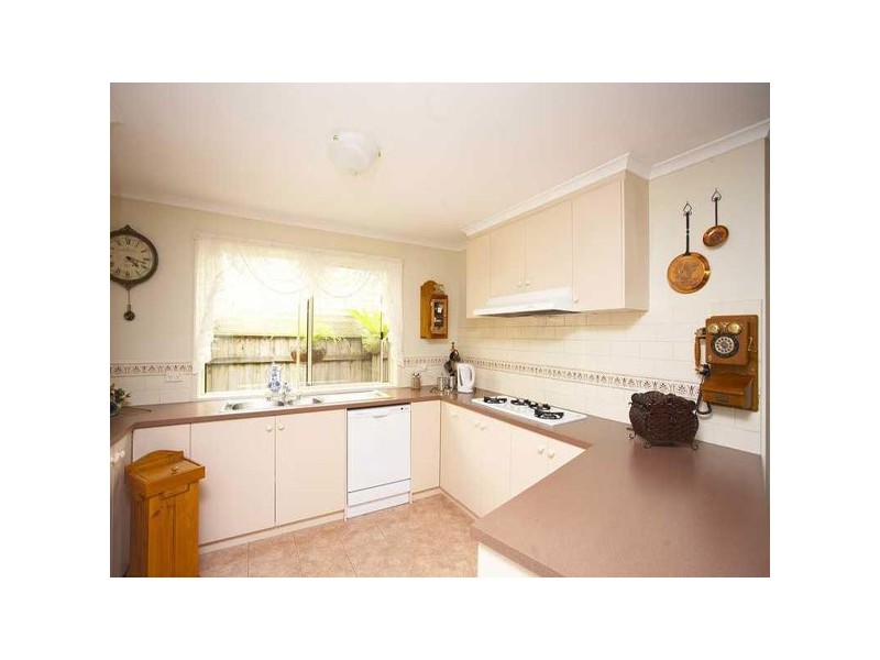 23 Jarryd Crescent, Berwick VIC 3806