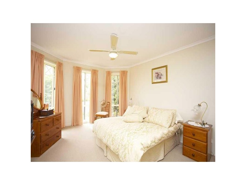 23 Jarryd Crescent, Berwick VIC 3806