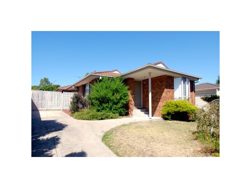 6 Adelaide Close, Berwick VIC 3806