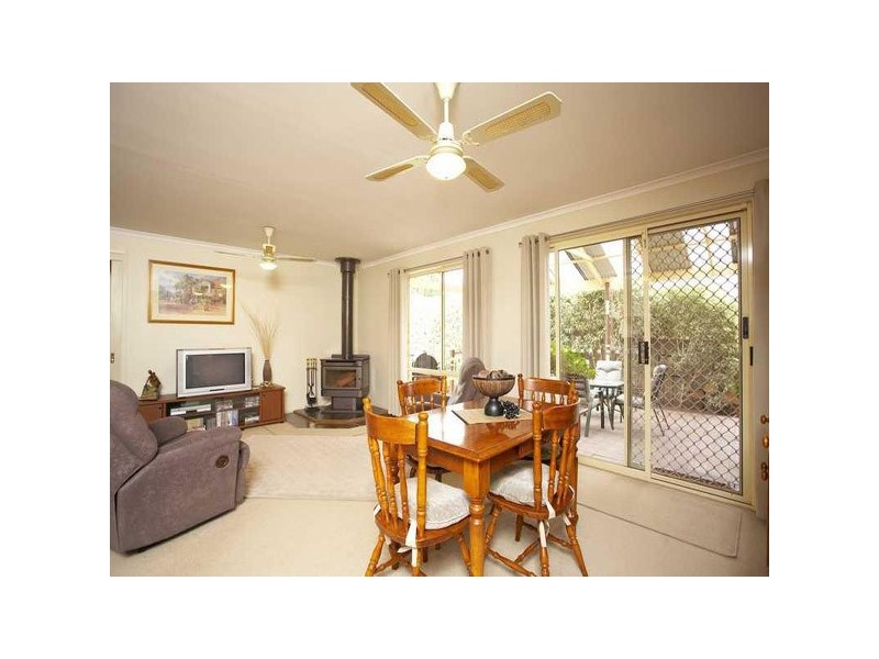 23 Jarryd Crescent, Berwick VIC 3806