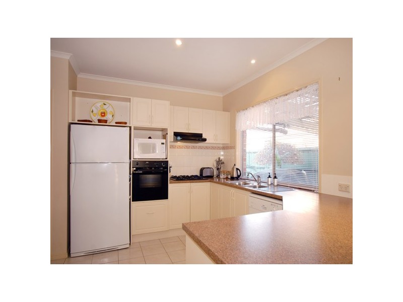 11 Brookville Court, Narre Warren South VIC 3805