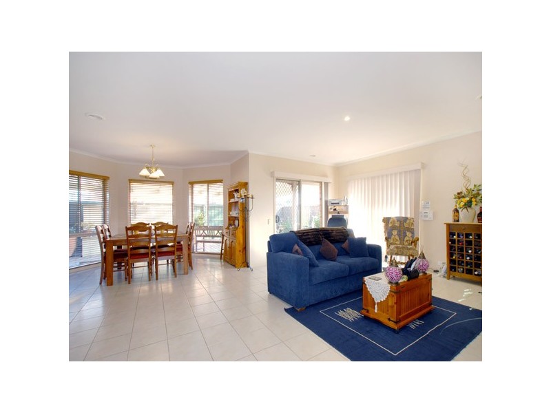 11 Brookville Court, Narre Warren South VIC 3805