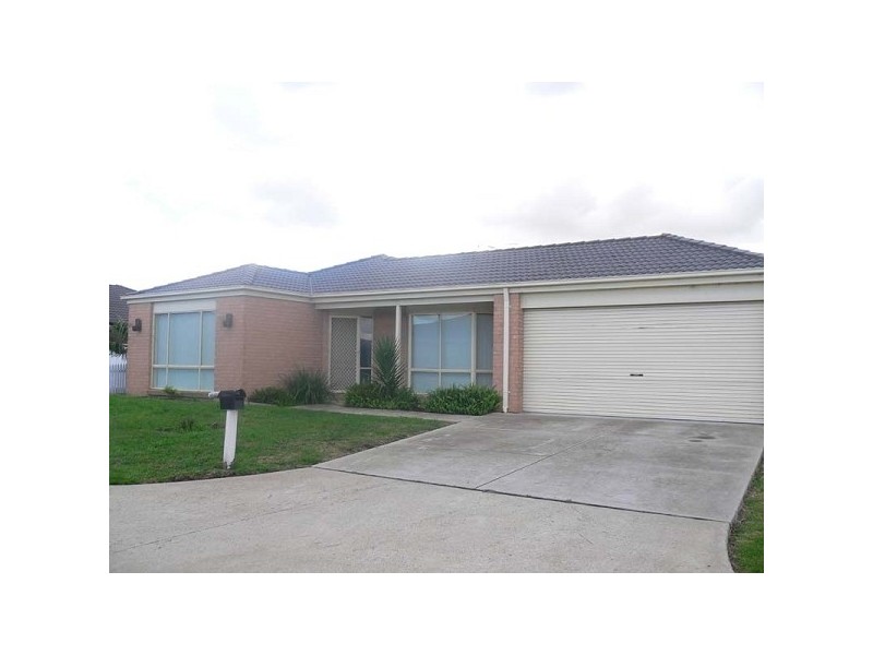 55 Bounty Way, Berwick VIC 3806