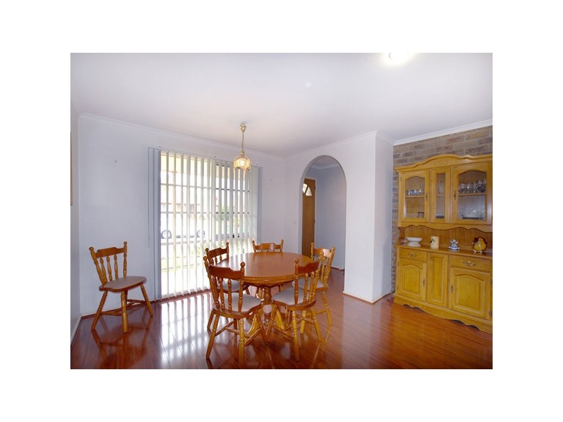 5 Van Court, Narre Warren VIC 3805