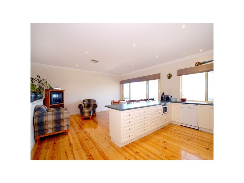 23 Royal Crescent, Beaconsfield VIC 3807