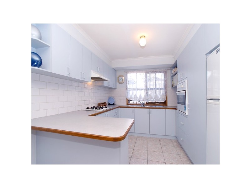 5 Hedgeley Drive, Berwick VIC 3806