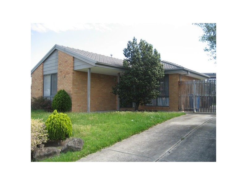 18 Nita Close, Narre Warren VIC 3805