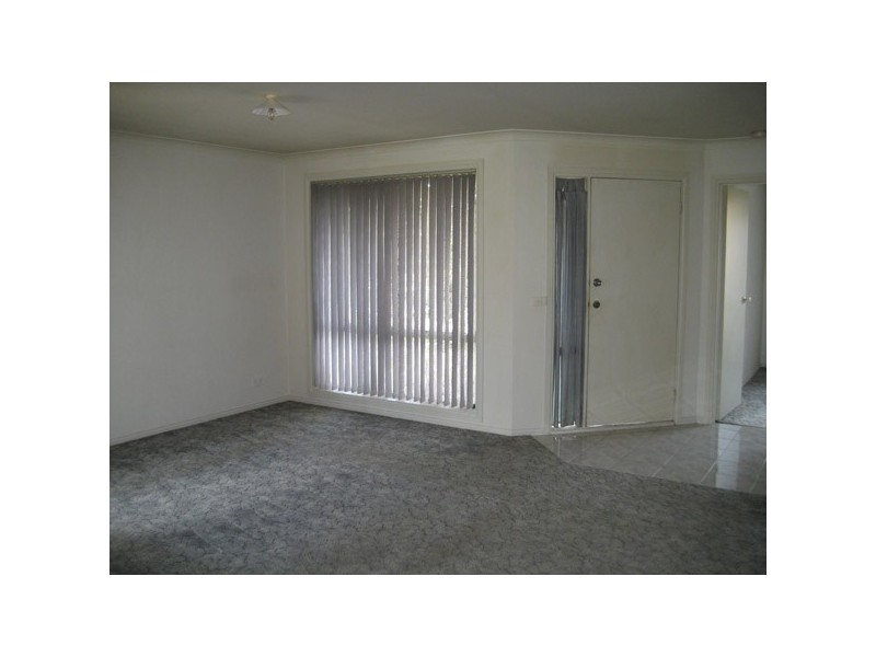 18 Nita Close, Narre Warren VIC 3805