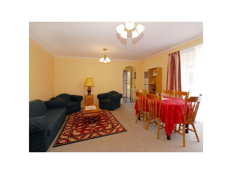 12 Van Court, Narre Warren VIC 3805