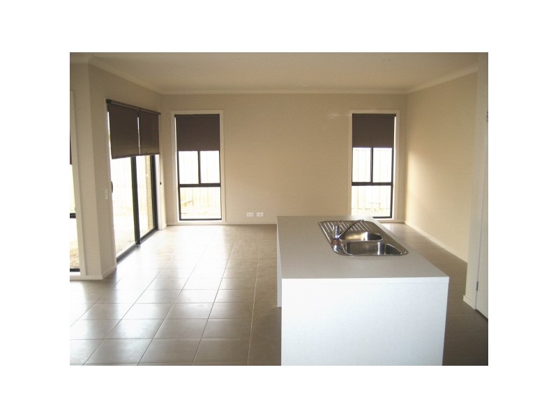 23 Premier Drive, Berwick VIC 3806