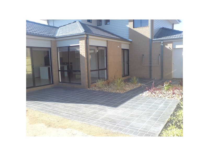 23 Premier Drive, Berwick VIC 3806