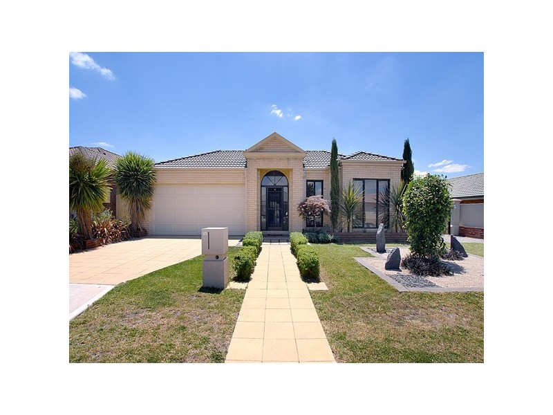 10 Avendon Court, Narre Warren South VIC 3805