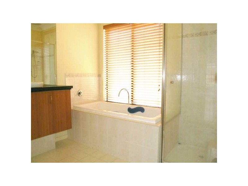 131 Golf Links Road, Berwick VIC 3806