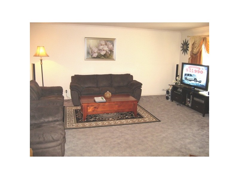 15 Nita Close, Narre Warren VIC 3805