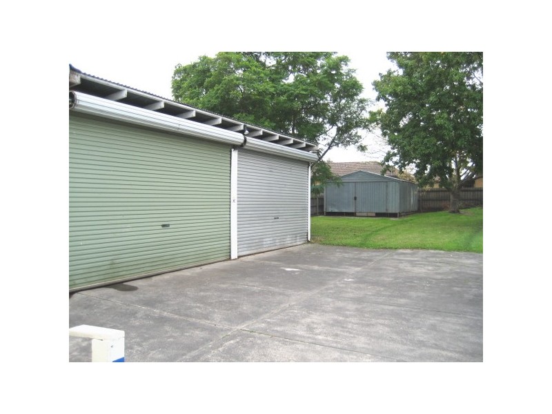 15 Athol Road, Noble Park VIC 3174