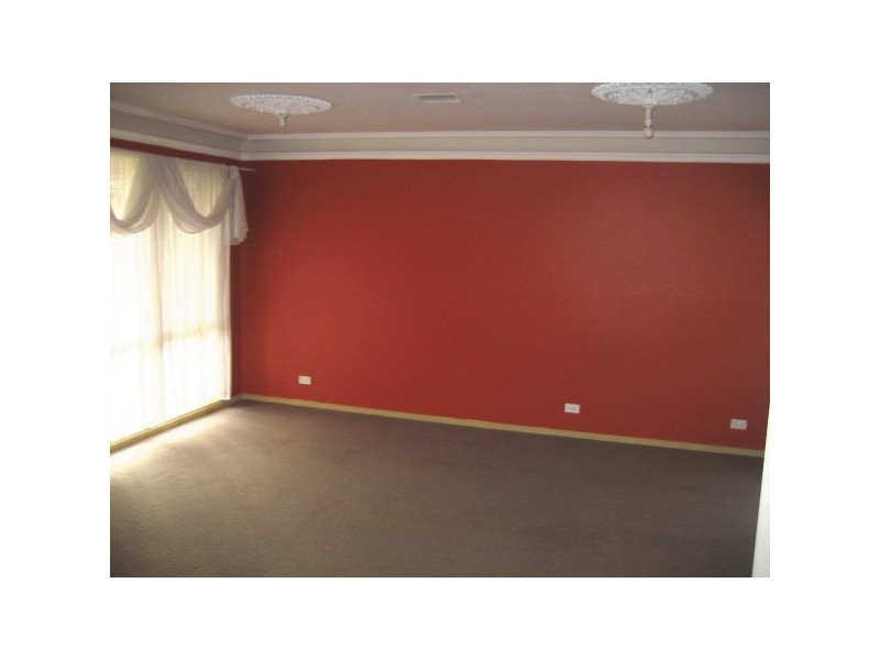 88 Nettle Drive, Hallam VIC 3803